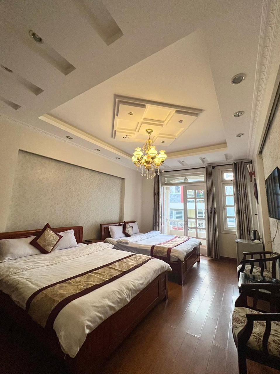 Dang Uyen 1 Hotel 大叻 外观 照片