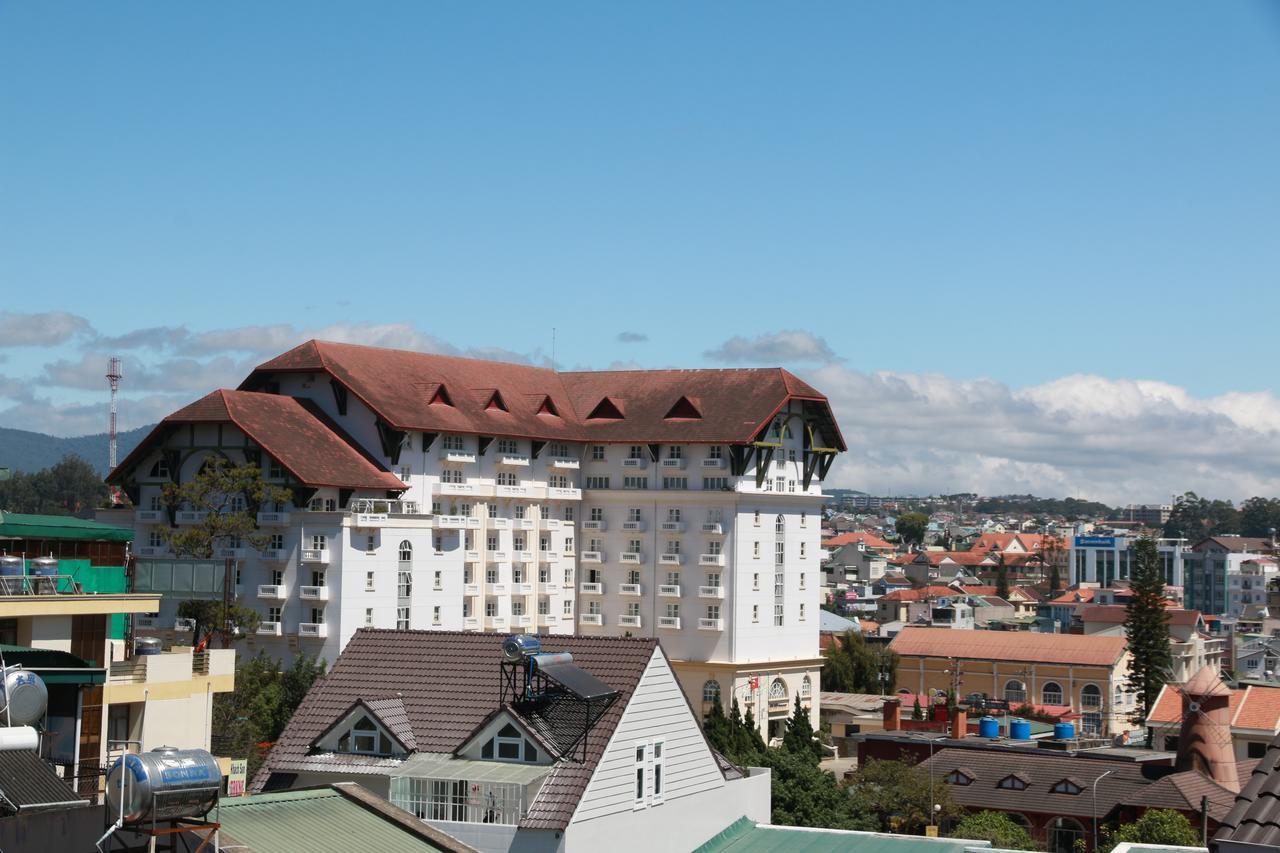 Dang Uyen 1 Hotel 大叻 外观 照片